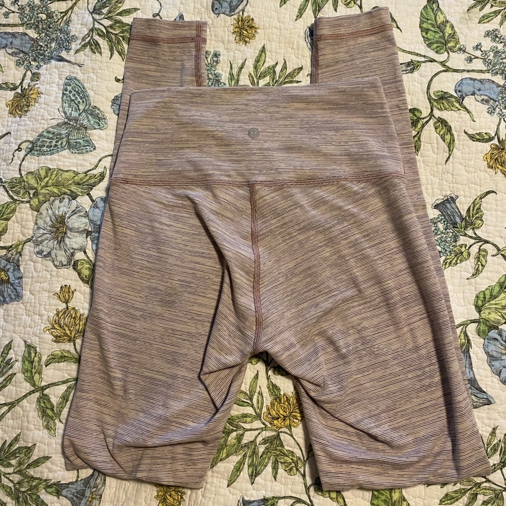 Lululemon we are from space size 6 align